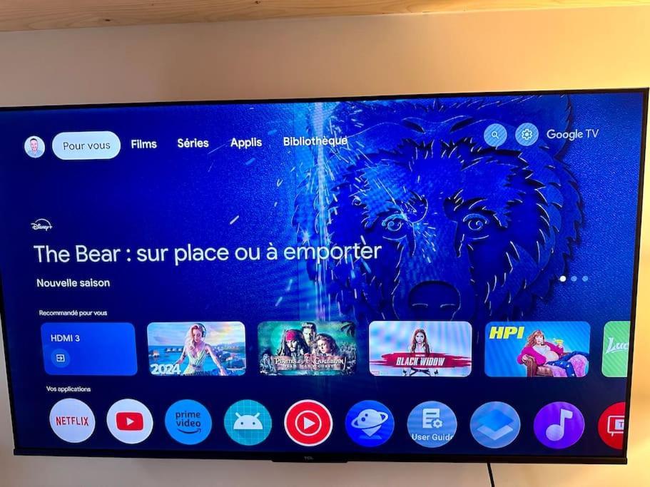Jungle Avec Jaccuzi Au Coeur De *